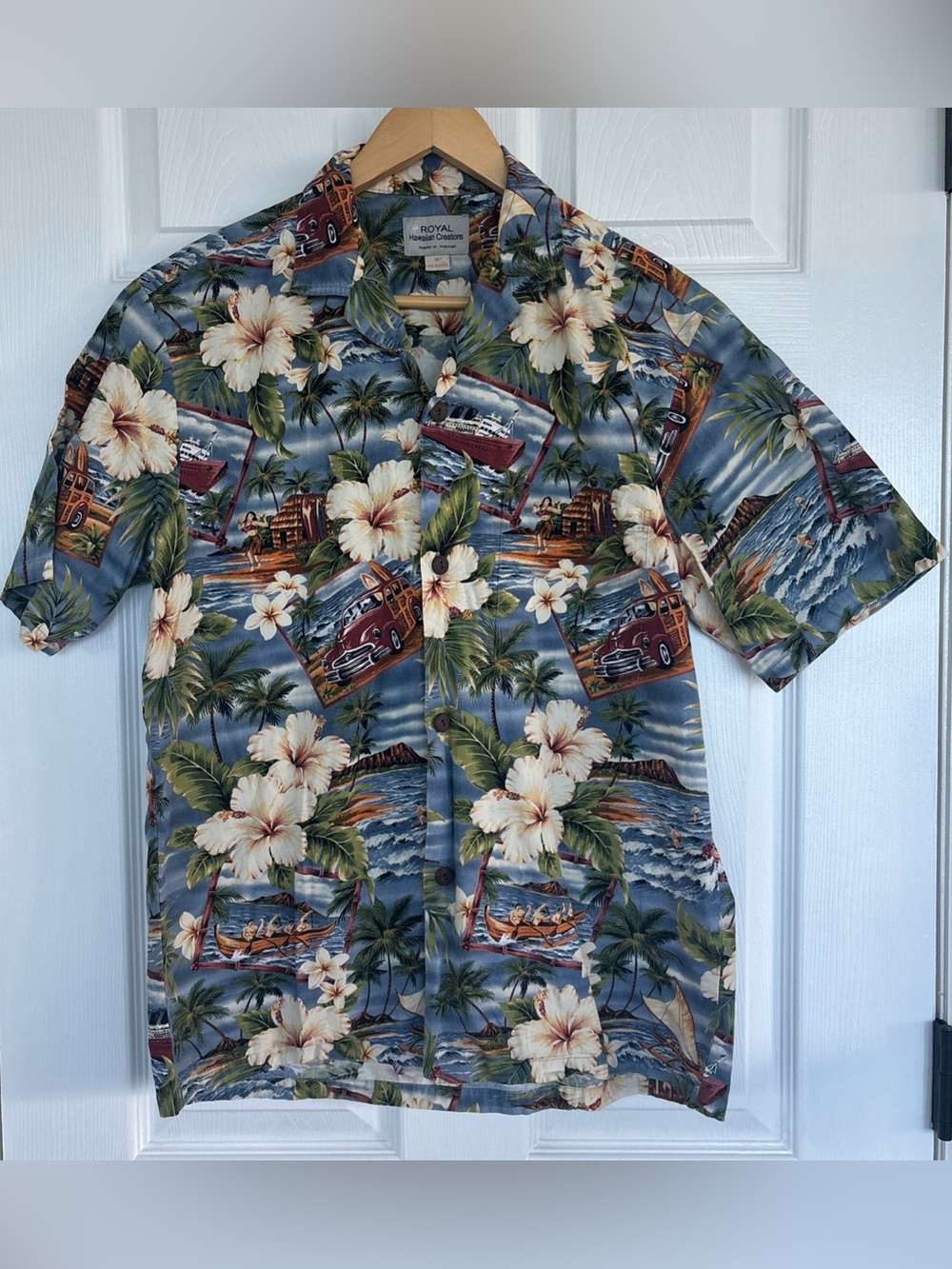 Royal Hawaiian Blue Floral & Surf Print Short-Sleeve Shirt
